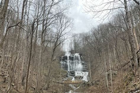 CT woman hikes 430 miles in 35 days on the Appalachian Trail