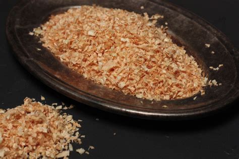 Кедровая стружка (средняя и мелкая фракция)