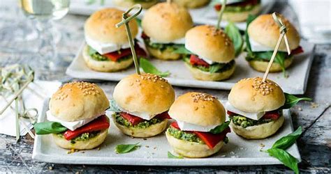 Rezept Vegetarisch Mini Burger Mit Feta Und Pesto Party Und