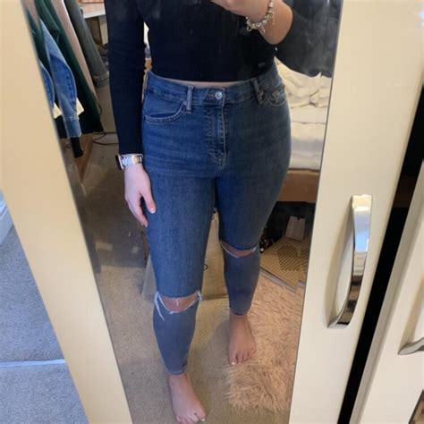 Hot Sexy Emma Stephenson Bikini Pics