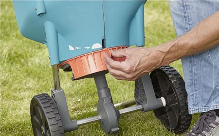 Разбрасыватель-сеялка универсальный Gardena XL 00436-20.000.00 - Зимний ...