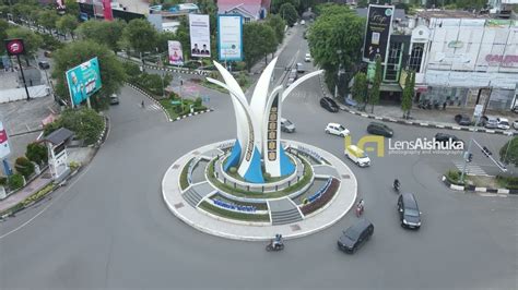 TUGU SIMPANG LIMA BANDA ACEH BANDAACEH ACEHBESAR ACEH INDONESIA