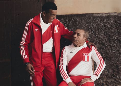 Adidas y su legado: ¿cómo se transformó de símbolo deportivo a emblema