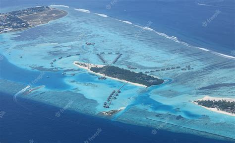 Premium Photo | Aerial view of the maldives