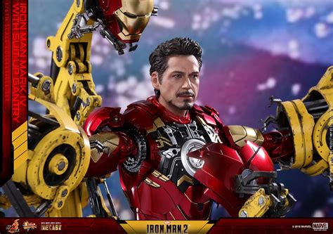 Hot Toys 元旦第一擊經典戰甲鐵甲奇俠 Iron Man Mark IV Suit Up Gantry 機械臂套裝 Toys Zone D 玩具兄弟 Figures