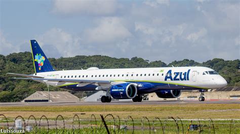 Azul Airlines Erj E Ps Aep Taxiing To Hold Point Rwy Flickr