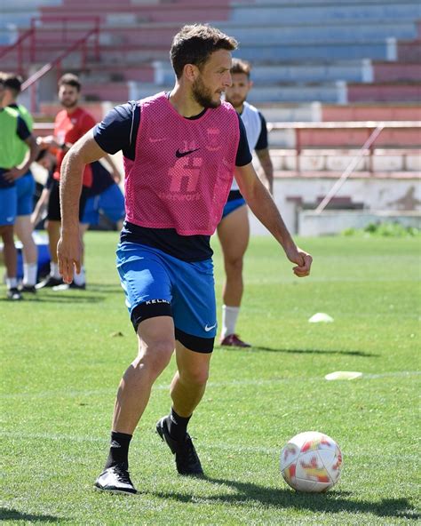 CD Eldense SAD on Twitter Último entrenamiento previo al