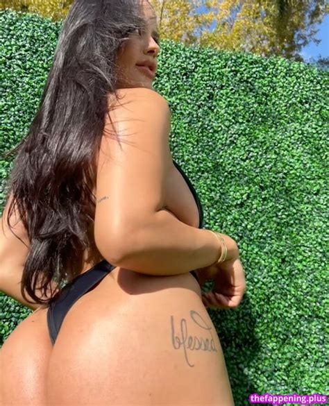 Katya Elise Henry Katyaelisehenry Katyaelisehenrysworld Nude OnlyFans Photo The