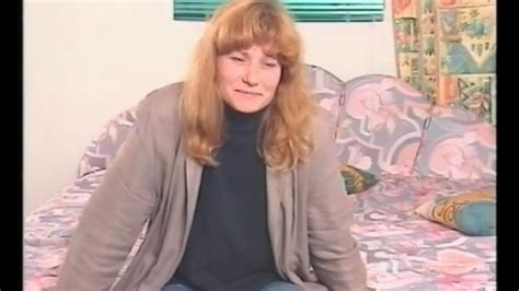 MILF With Natural Tits Shows Her Pussy Tnaflix