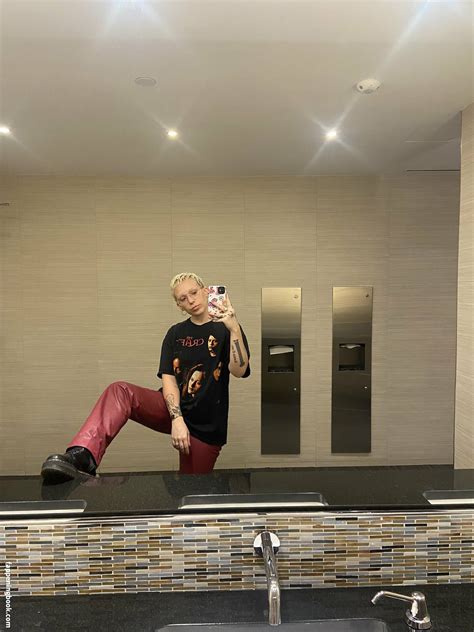 Alyssa Mercante Alyssa Merc Alyssamerk Nude OnlyFans Leaks Fappening FappeningBook