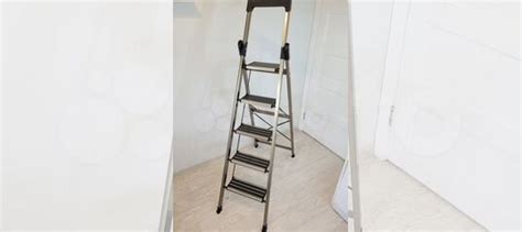 Интерьерная алюминиевая стремянка 5 ступеней купить в Санкт-Петербурге ...