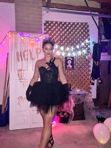 Black Swan Costume Hot Halloween Outfits Black Swan Costume