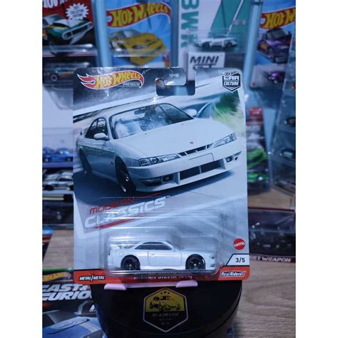 Jual HOT WHEELS MODERN CLASSIC NISSAN SILVIA S14 PUTIH Shopee Indonesia