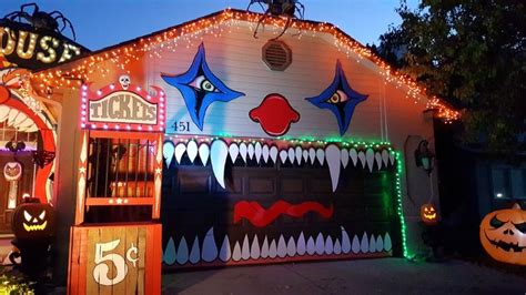 Scary Creepy Carnevil Clown Circus Carnival Halloween Garage Door