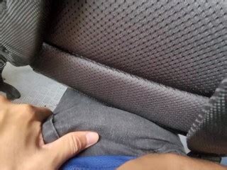 在公共汽车上自慰 拉丁展览家 Pornhub Gay