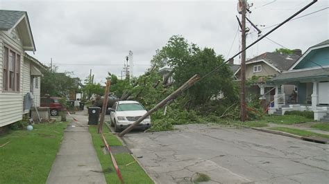 EF0 tornado touches down in New Orleans leaving a line of damage ...