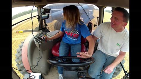 Beautiful Girl Driving Case Ih Magnum Tractor With Kinze Grain Cart