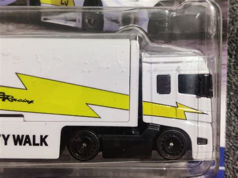 Hot Wheels Car Culture Team Transport LBWK LB Silhouette Nissan 35GT Flipsider Hauler Hobbies