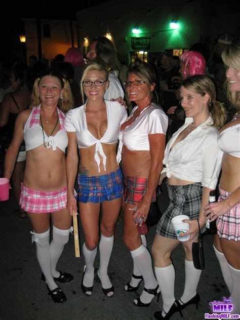 FlashingMILF Real Life MILFs Flashing Tits And Pussy In Public