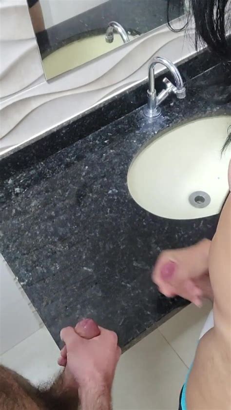 Beautiful Pussies Hot Slut Sucking Her Lover In The Bathroom Cnn Amador