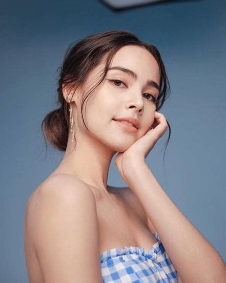 Yaya Urassaya