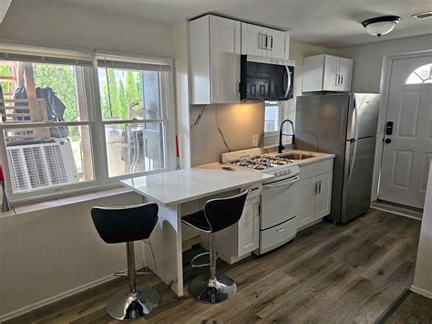 1 Bed 1 Bath - Apartment