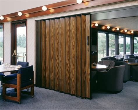 Woodfold Manufacturing Series Dual Wall Sound Door