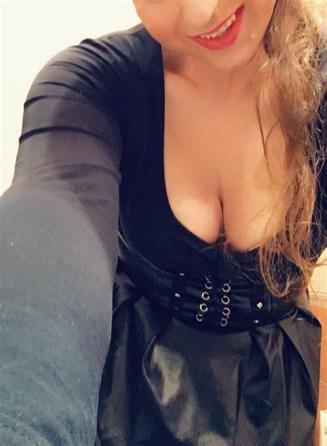 Maya S Cleavage And Tits Pics XHamster