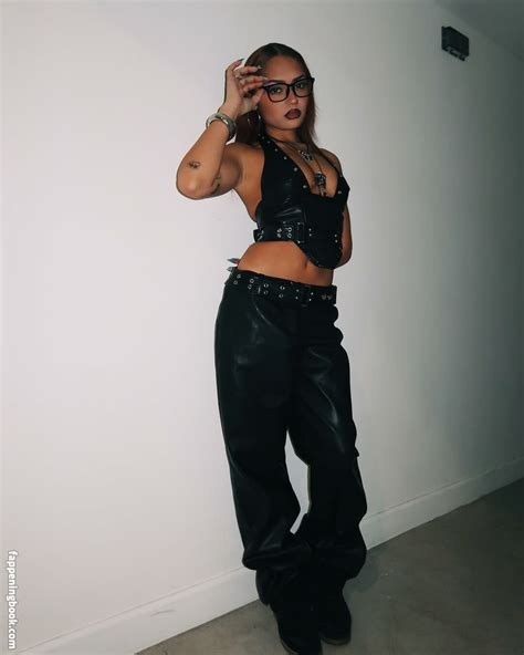 Avani Gregg Avani Nude OnlyFans Leaks Fappening FappeningBook