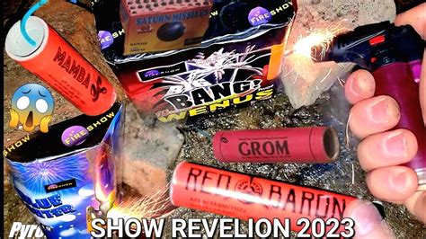 SHOW de REVELION 2023SUPER Compilație Petarde și Artificii