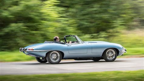 El Jaguar E type Concept Zero protagonista de la boda real británica