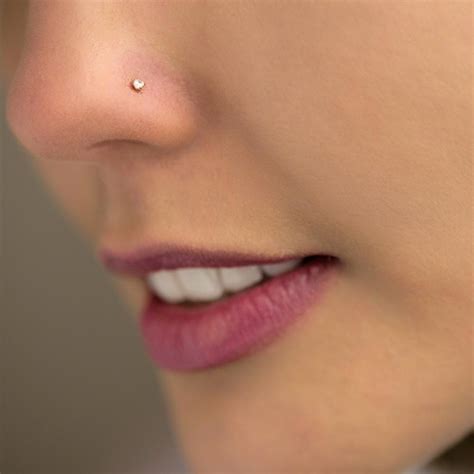 Piercing De Nariz Em Ouro 18k Com Zircônia Joiasgold With Images