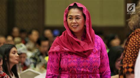 Sosok Yenny Wahid Putri Gus Dur Yang Diusulkan Jadi Cawapres Anies