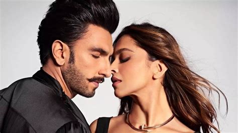 Loverboy Ranveer Singh Went Oh My God When He Saw Deepika Padukone