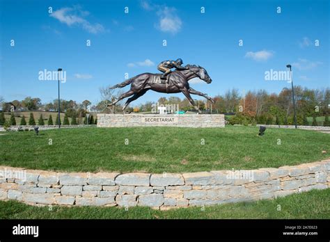 Secretariat Statue In Lexington Kentucky Stock Photo Alamy