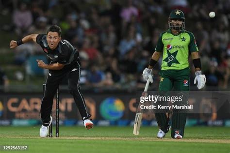 New Zealand Trent Boult Photos And Premium High Res Pictures Getty Images