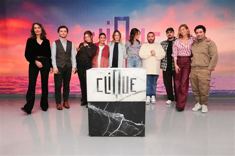 Clique avec Ana Girardot Anissa Bonnefont et Grégory Raymond Clique tv