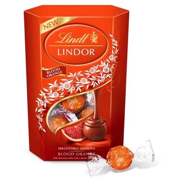 Lindt Lindor Praliny Z Czekolady Mlecznej Z Nadzieniem Z Czerwonej