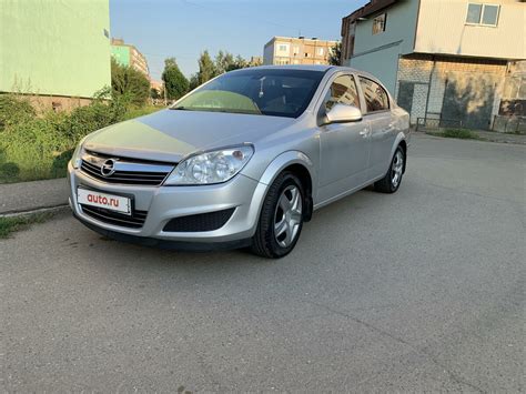 Купить б/у Opel Astra H Рестайлинг 1.8 AT (140 л.с.) бензин автомат в ...