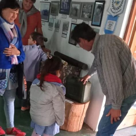 CHICOS Y CHICAS DEL JARDÍN 905 VISITARON EL MUSEO DEL VETERANO DE LA