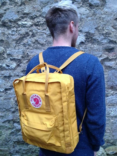 Kånken Classic 160 Ochre Ochre Fjallraven Kanken Backpack Backpacks Inspo Gorgeous Classic