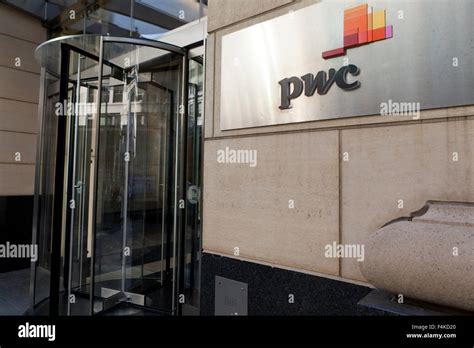 Pricewaterhousecoopers Office Washington Dc Usa Stock Photo Alamy