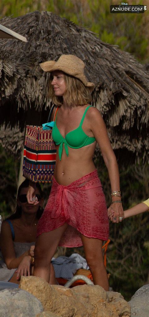 Chiara Ferragni Flaunts Sexy Bikini In Ibiza Aznude