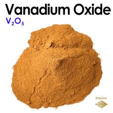 VANADIUM PENTOXIDE - Produces vibrant color in effect glazes. Also a strong flux.