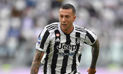 Juve Bernardeschi Il Secondo Caso Pi Delicato Mercato