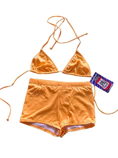 Vintage S Y K Solid Bright Shinny Orange Wireless Halter Convertible Bandeau Top Bikini Boy