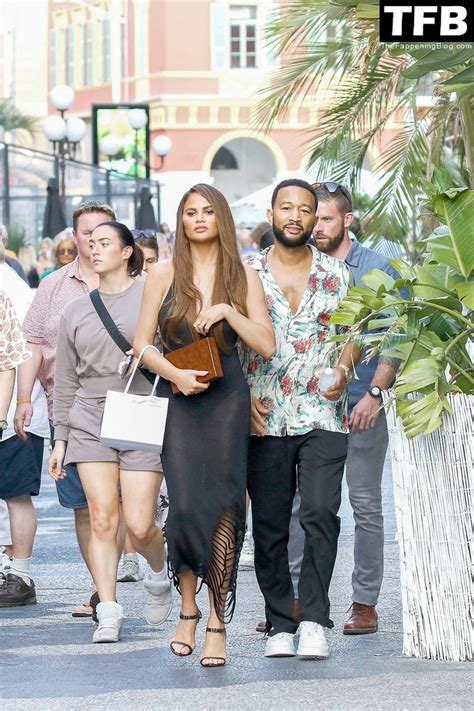 Chrissy Teigen ChrissyTeigen Nude OnlyFans Photo 563 The Fappening Plus