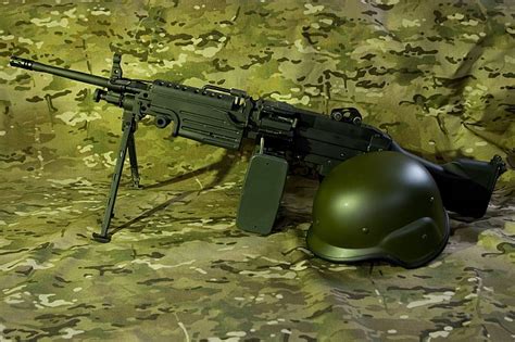 оружие, шлем, пулемет, инструкция, M249, Minimi, HD обои | Wallpaperbetter