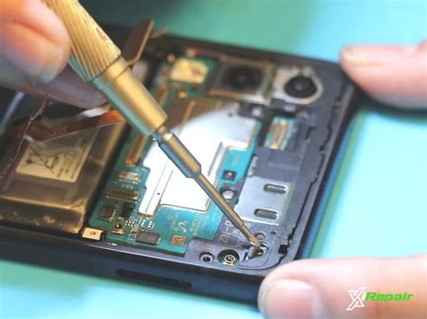 How To Repair Samsung Z Flip 3 Screen Replacement