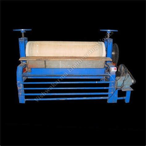 Roll Press Machine at Best Price in Surat, Gujarat | Vishwakarma ...